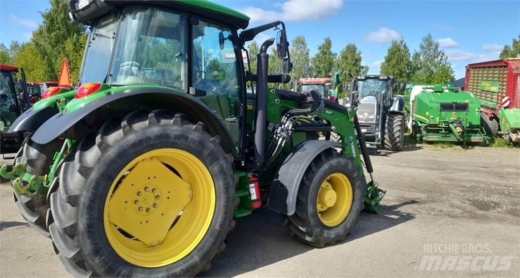 John Deere 5125 R Tractoare