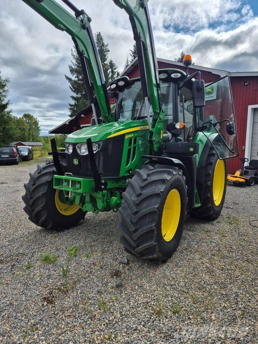 John Deere 6090M Tractoare