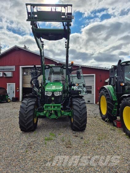 John Deere 6090M Tractoare