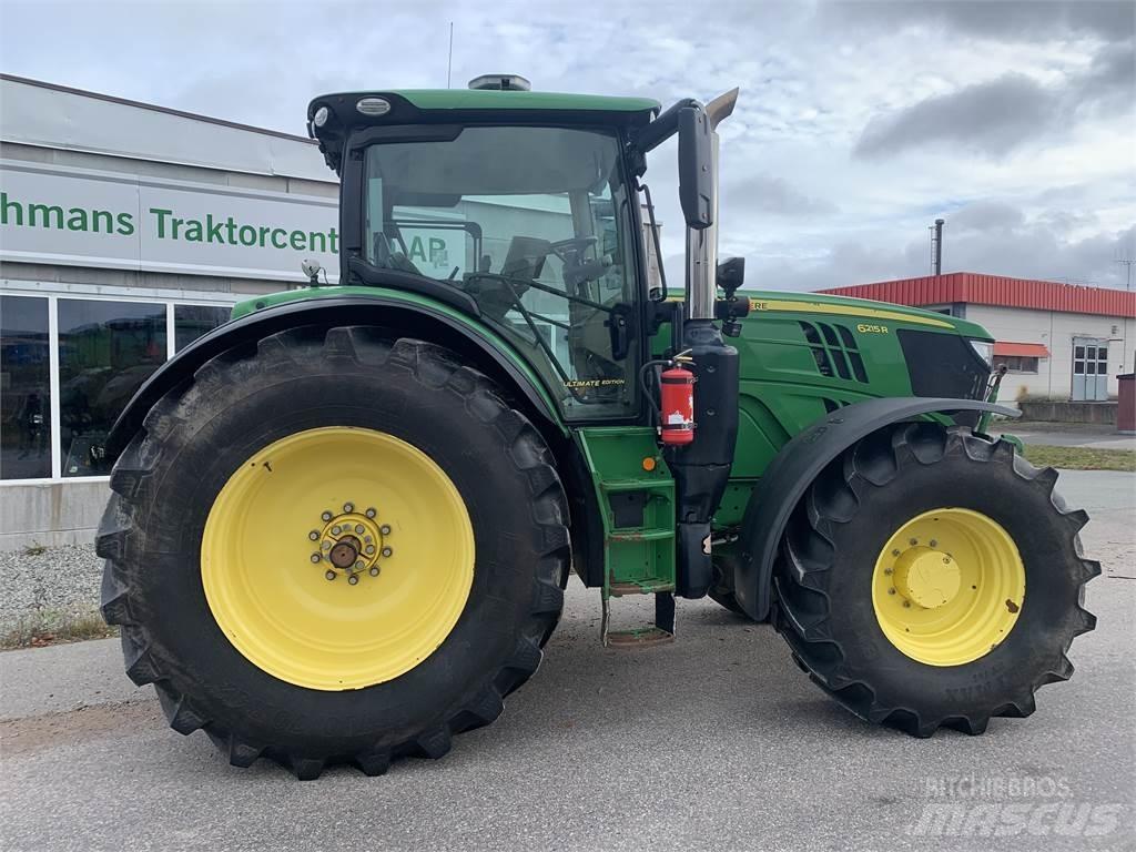 John Deere 6215R Tractoare