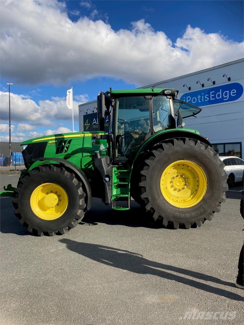 John Deere 6215R Tractoare