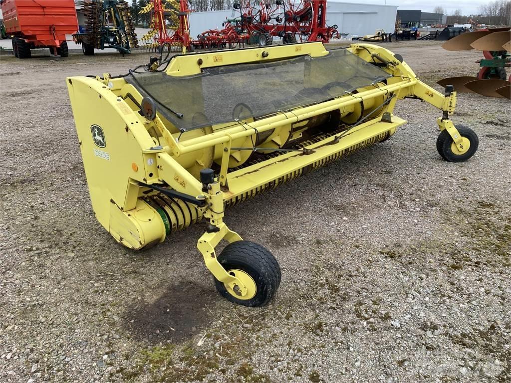 John Deere 640C Pick-up Accesorii forajere cu autopropulsare