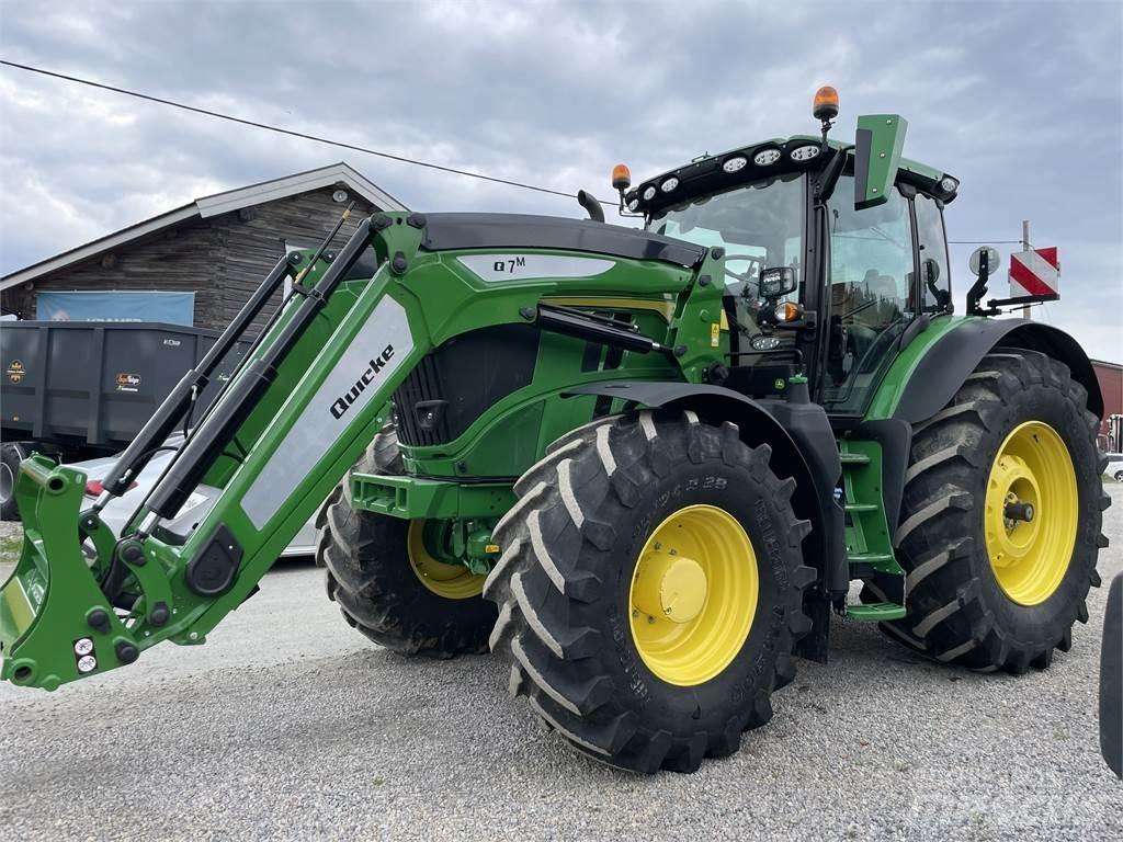 John Deere 6R 215 Tractoare
