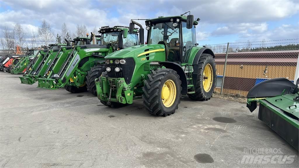 John Deere 7730 Tractoare