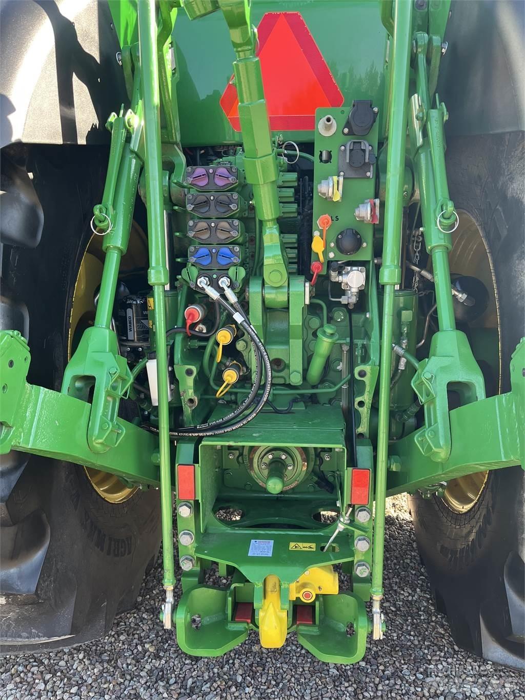 John Deere 8370R Tractoare