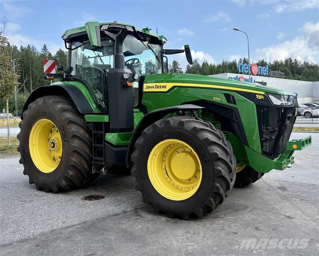 John Deere 8R 370 Tractoare