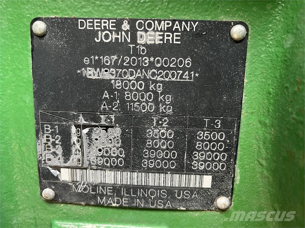 John Deere 8R 370 Tractoare