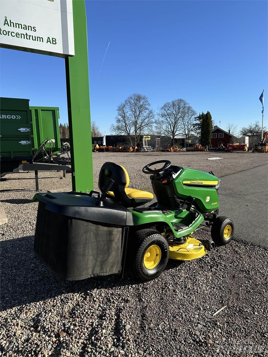 John Deere X350R Utilaje întreţinere terenuri - Altele
