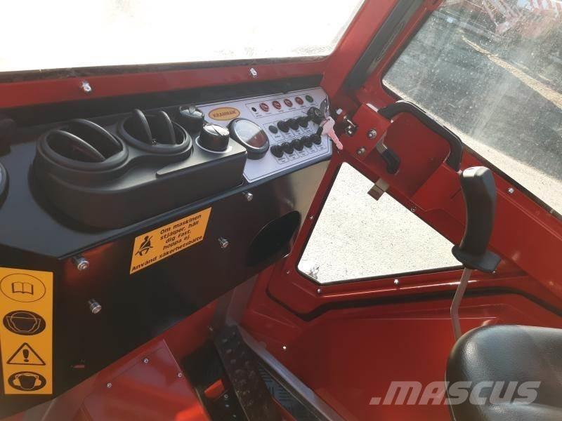 Kranman 660 PRO SKOTARE Buldoexcavatoare