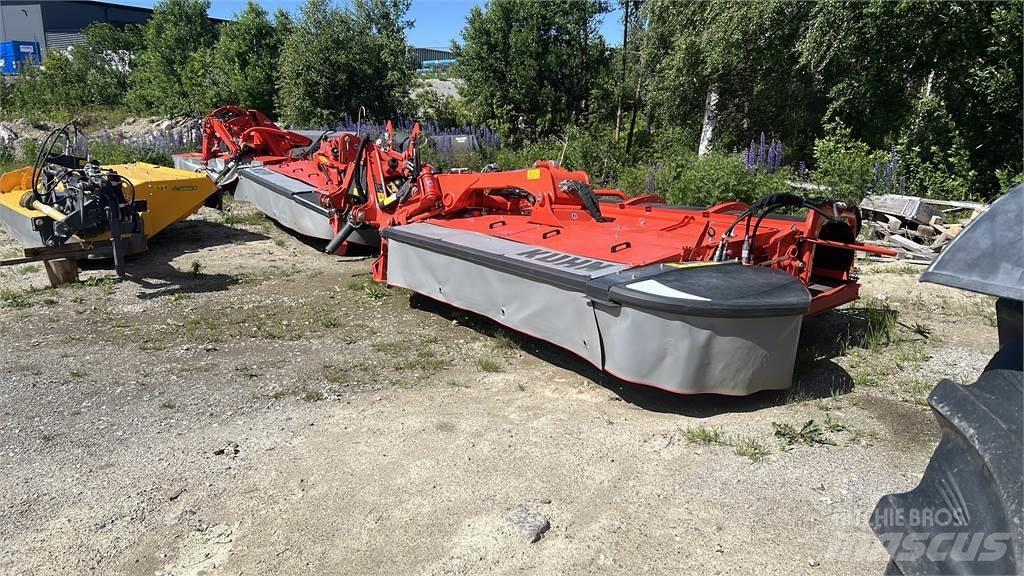 Kuhn FC9330RA butterfly Alte echipamente pentru nutret