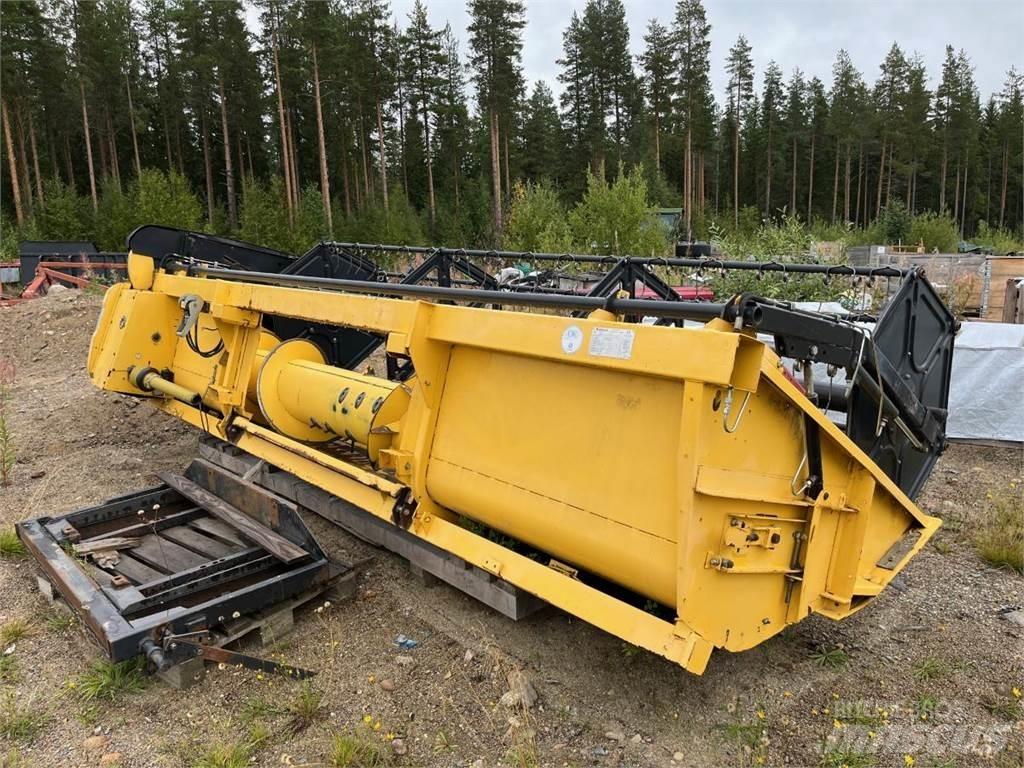 New Holland Skärbord 15 Combine de secerat