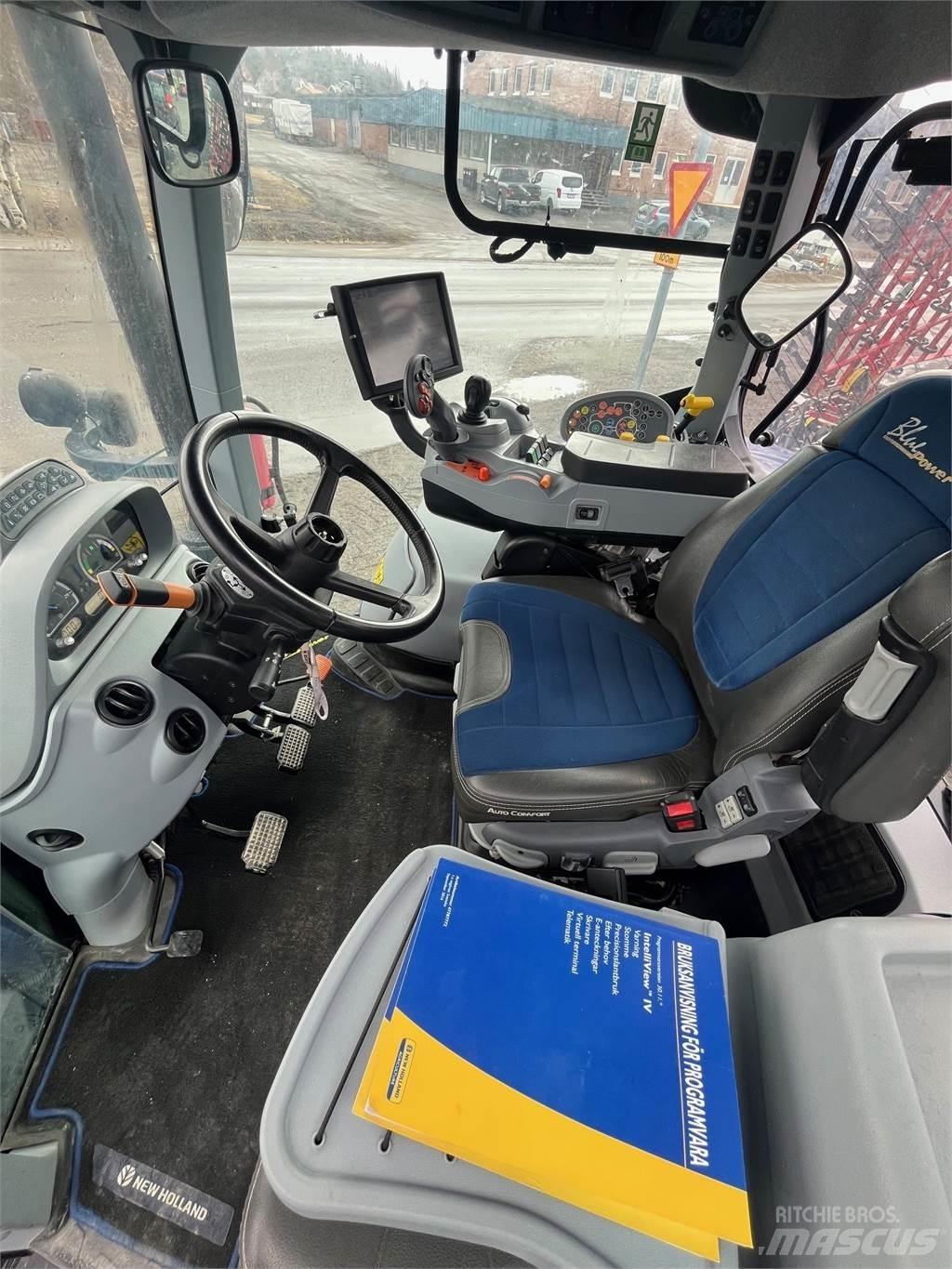 New Holland T7.225 Tractoare