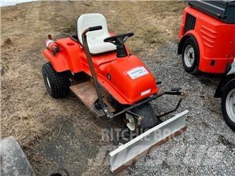 SmithCo  Utilaje întreţinere terenuri - Altele