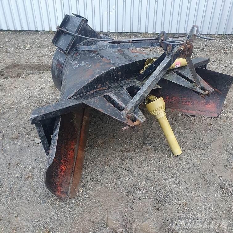  V-SLUNGA 2M Alte masini pentru drum si zapada