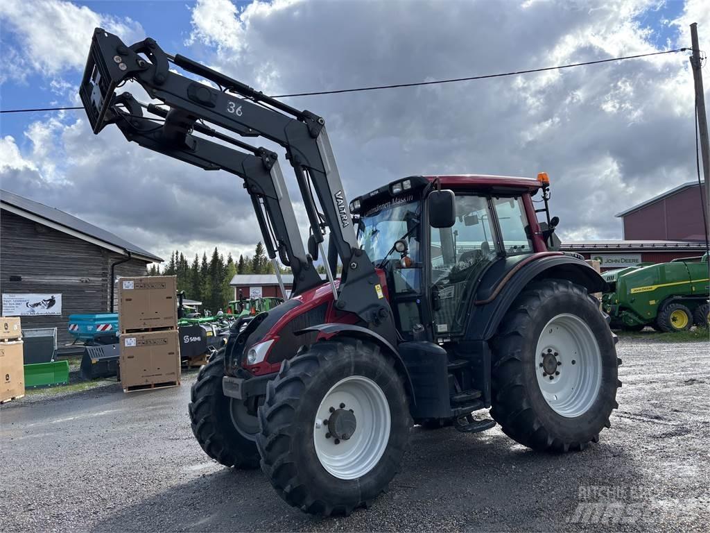 Valtra N103 Hitec 5 Tractoare