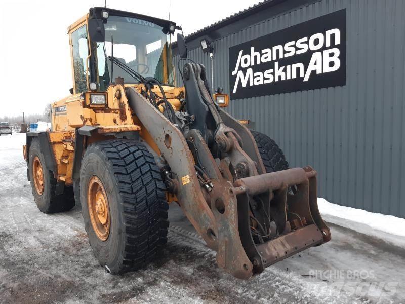 Volvo L90C Incarcator pe pneuri