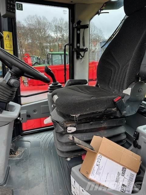 Yanmar V100 HJULLASTARE Incarcator pe pneuri