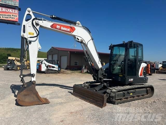 Bobcat E88 Excavatoare 7t - 12t
