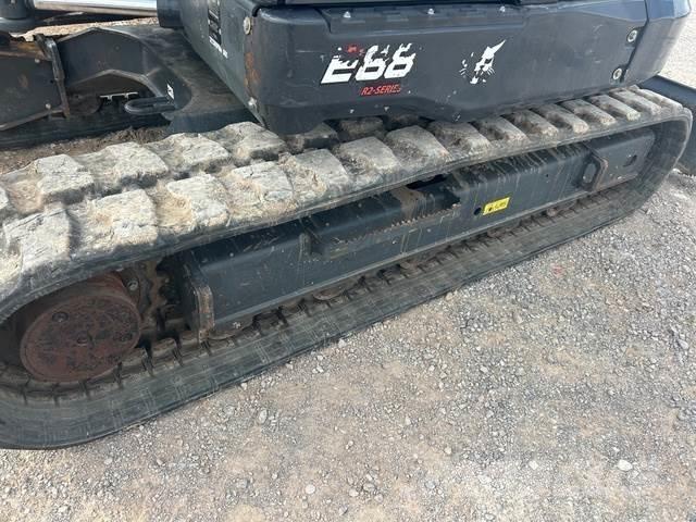 Bobcat E88 Excavatoare 7t - 12t