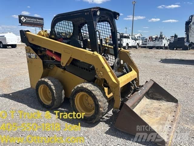 CAT 232D Anvelope, roti si jante
