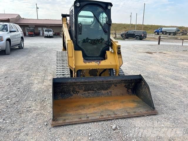 CAT 259D3 Mini incarcator