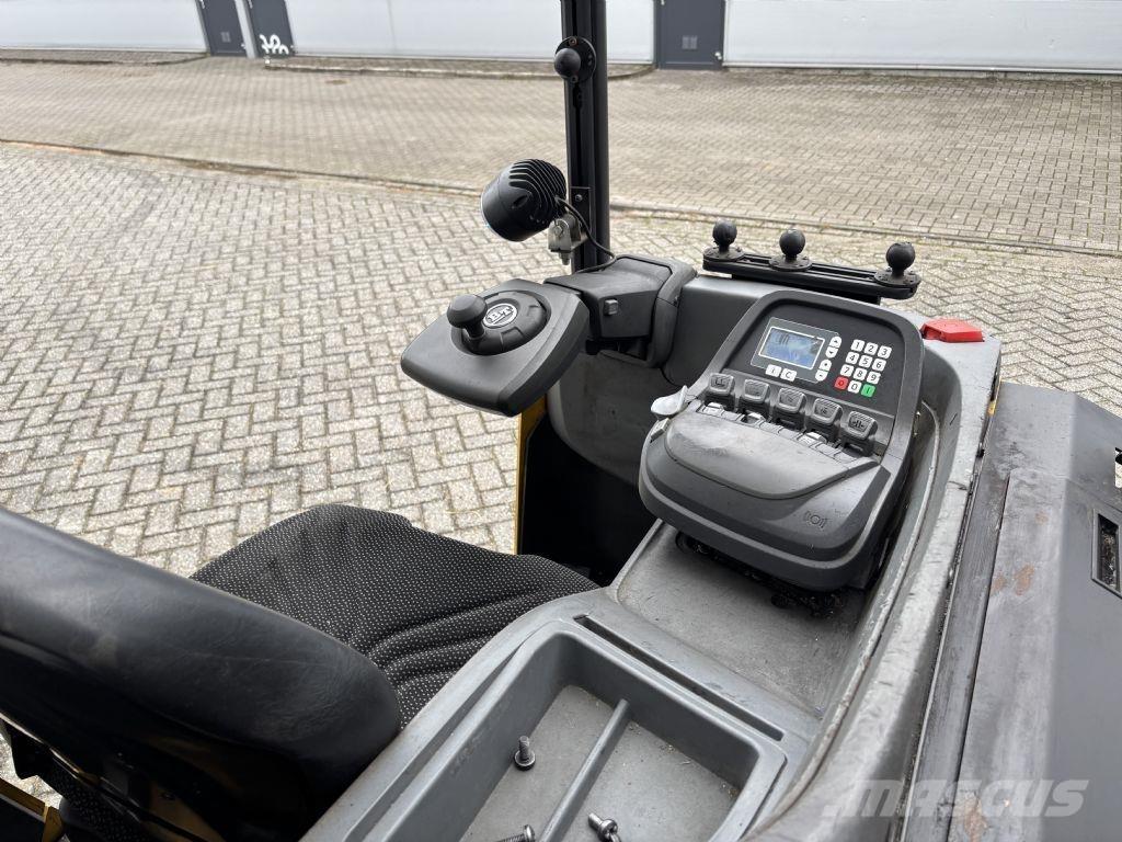 BT VRE150 Stivuitor cu catarg retractabil