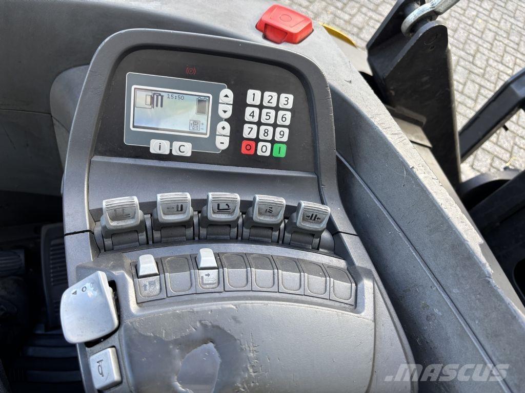 BT VRE150 Stivuitor cu catarg retractabil