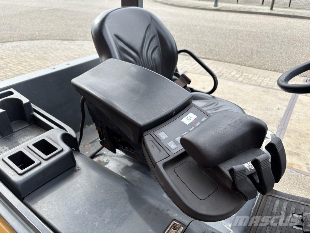 CAT 2EP5000 Stivuitor electric