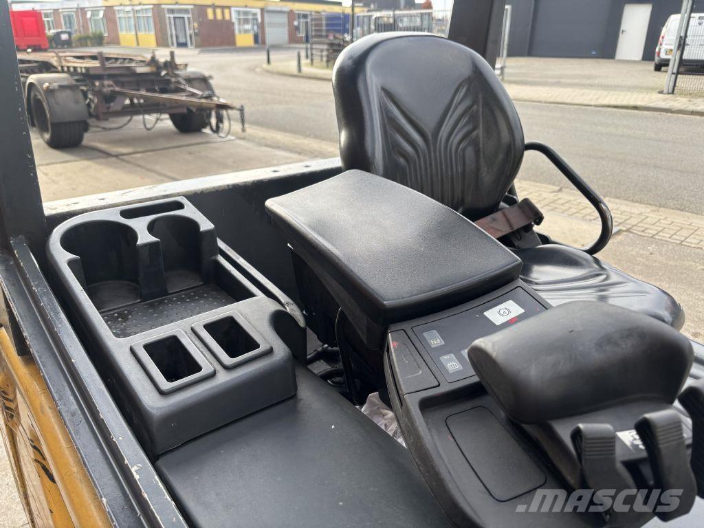 CAT 2EP5000 Stivuitor electric