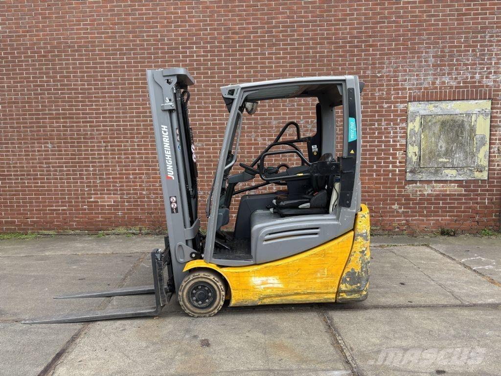 Jungheinrich EFG 216k Stivuitor electric