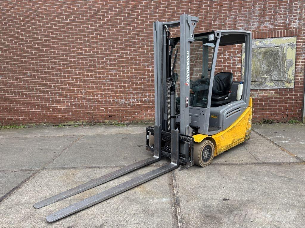 Jungheinrich EFG 216k Stivuitor electric