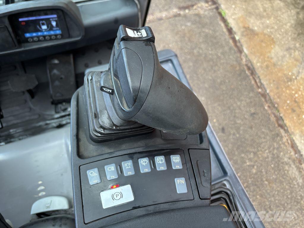 Jungheinrich EFG 216k Stivuitor electric