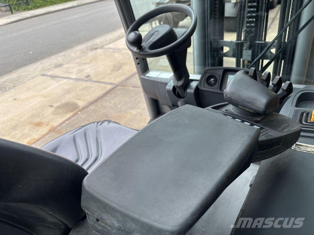 Jungheinrich EFG S30 Stivuitor electric