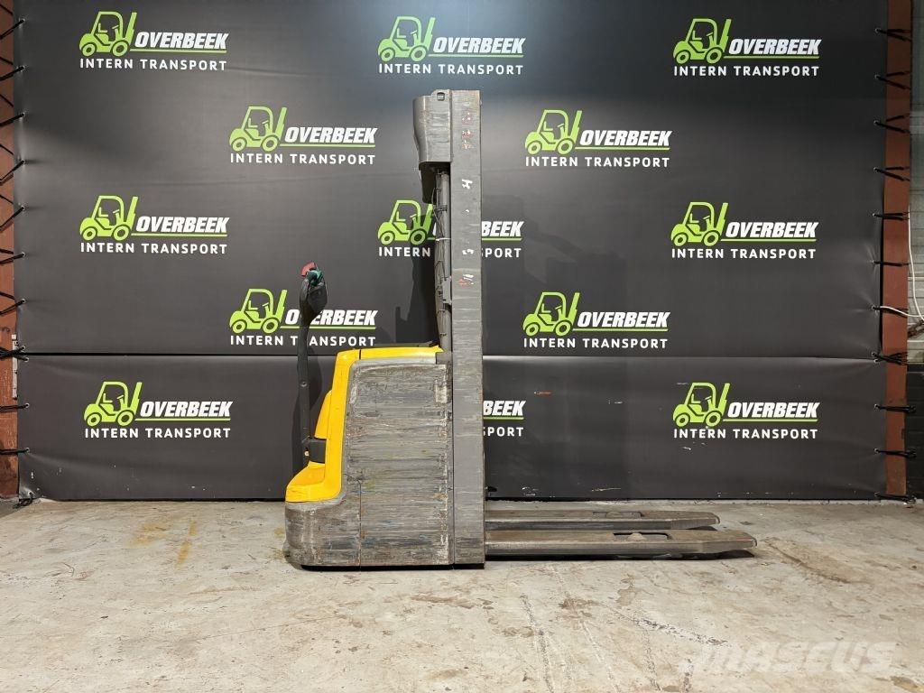 Jungheinrich EJC 214 Transpaleta manuala