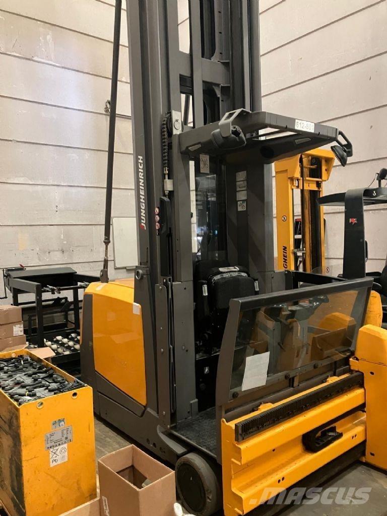 Jungheinrich EKX 516K Stivuitoare pentru comisionare(logistica)