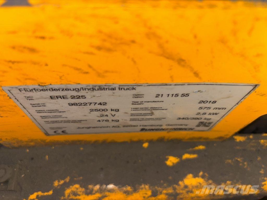 Jungheinrich ERE 225 Transpaleti autopropulsanti