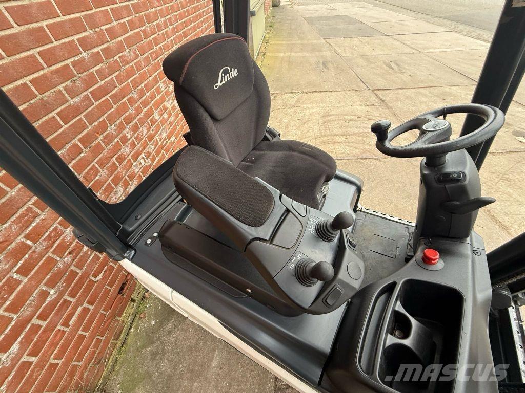 Linde E14-02 Stivuitor electric