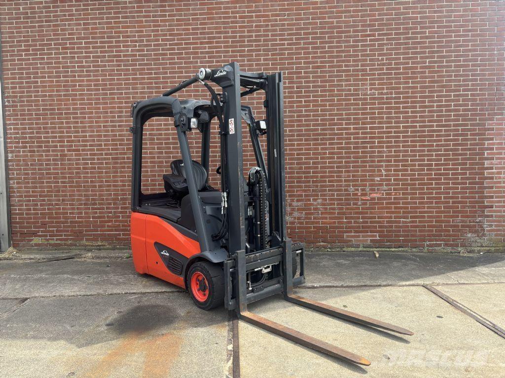 Linde E15-02 Stivuitor electric