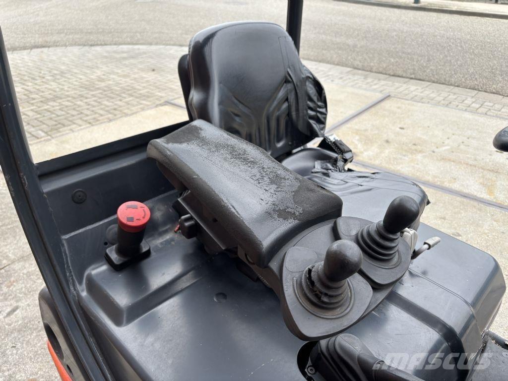 Linde E16C-02 Stivuitor electric