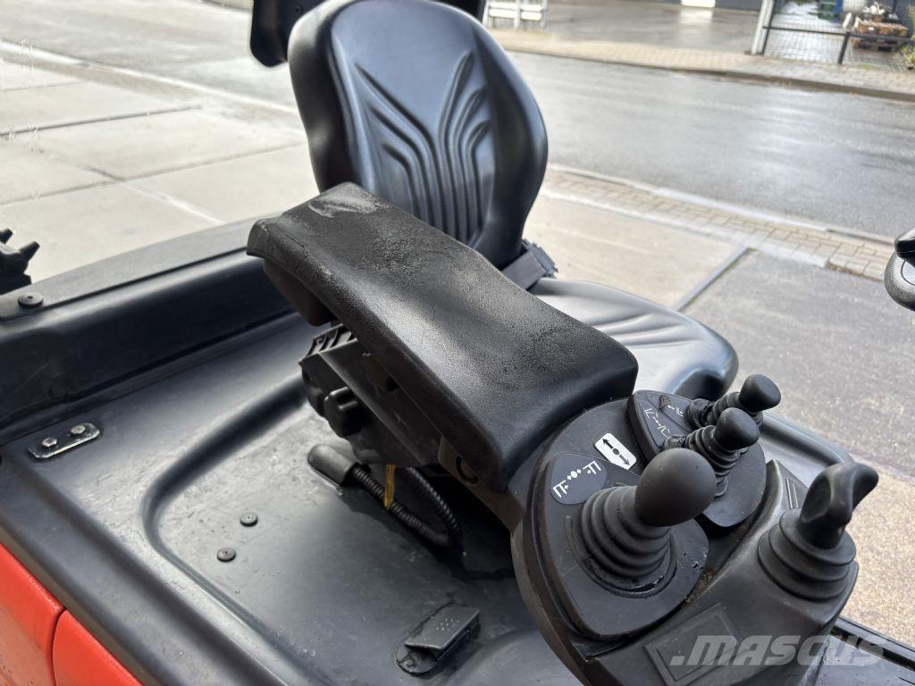 Linde E16PH-01 Stivuitor electric