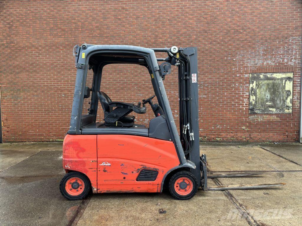 Linde E16PH-01 Stivuitor electric