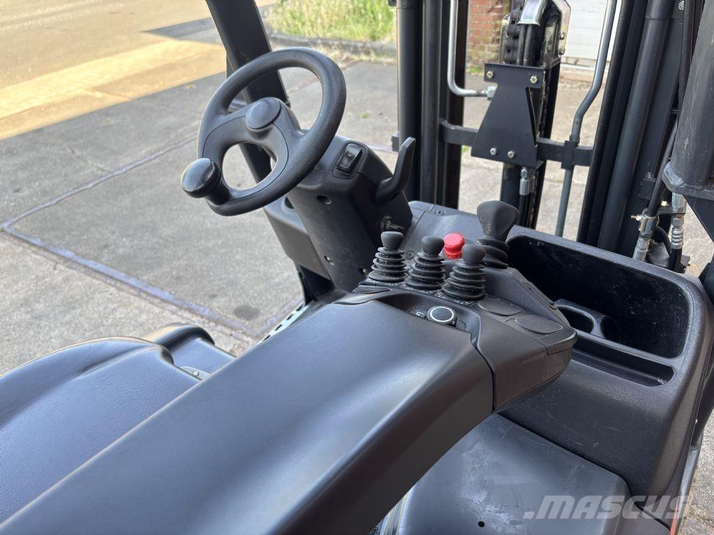 Linde E18C-02 Stivuitor electric