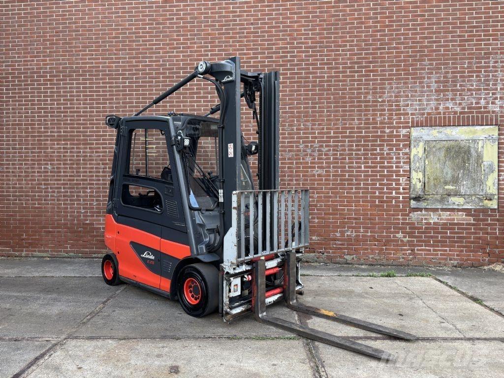 Linde E25-01 Stivuitor electric