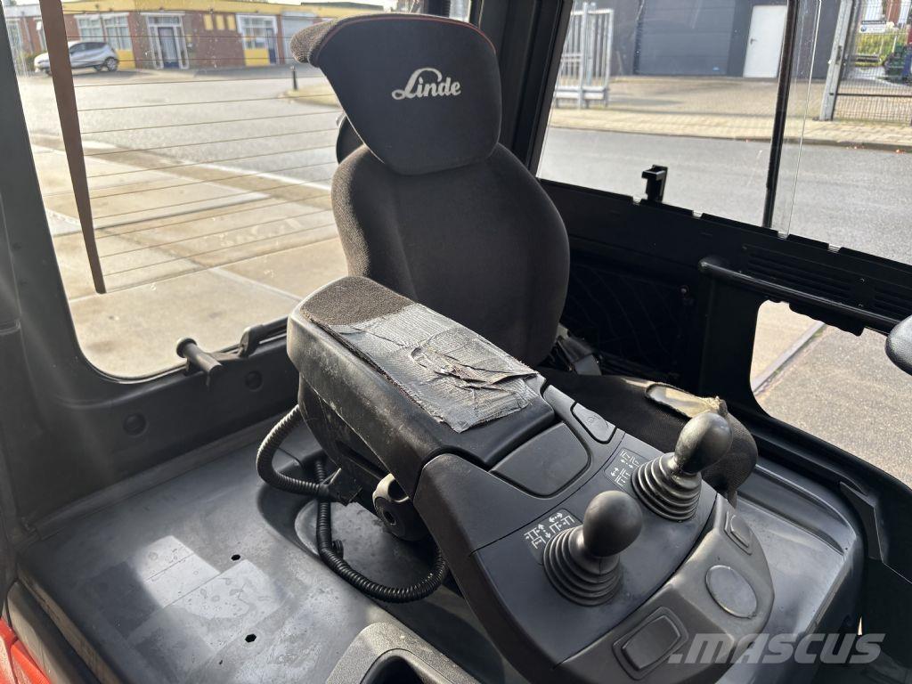 Linde E25-01 Stivuitor electric