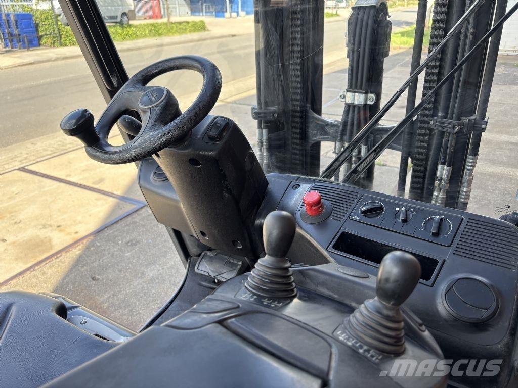 Linde E25HL-01/600 Stivuitor electric