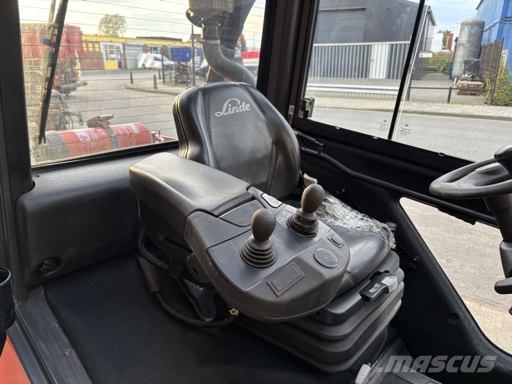 Linde H30D-02 Stivuitor diesel