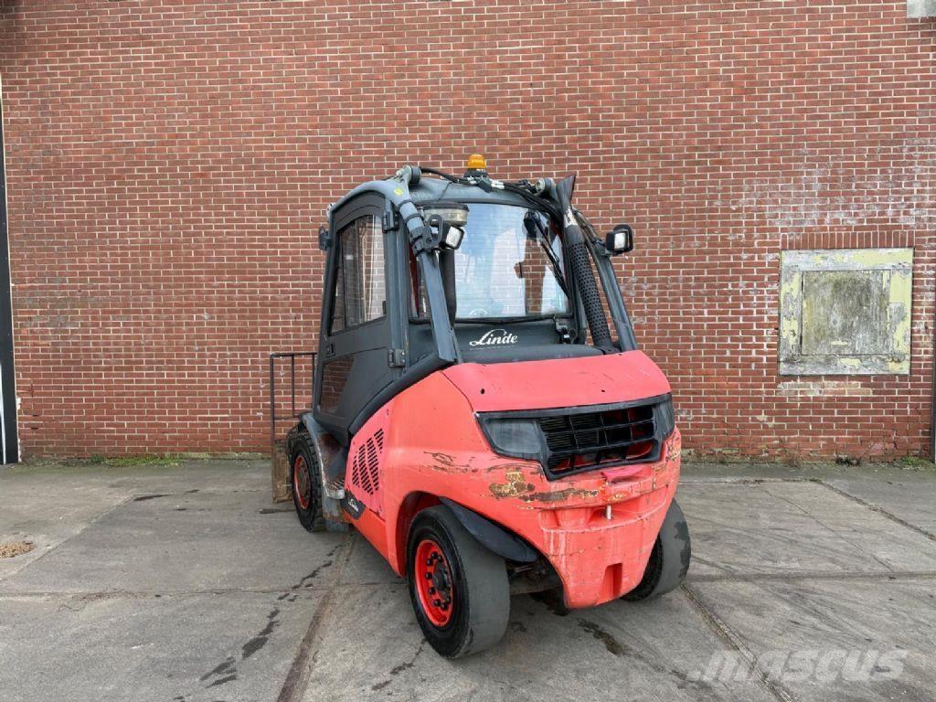 Linde H40D-02 Stivuitor diesel