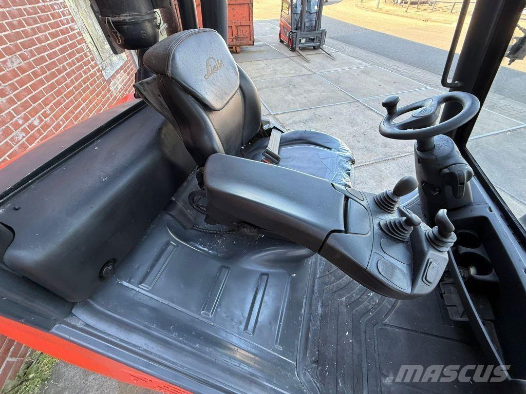 Linde H40D-02 Stivuitor diesel