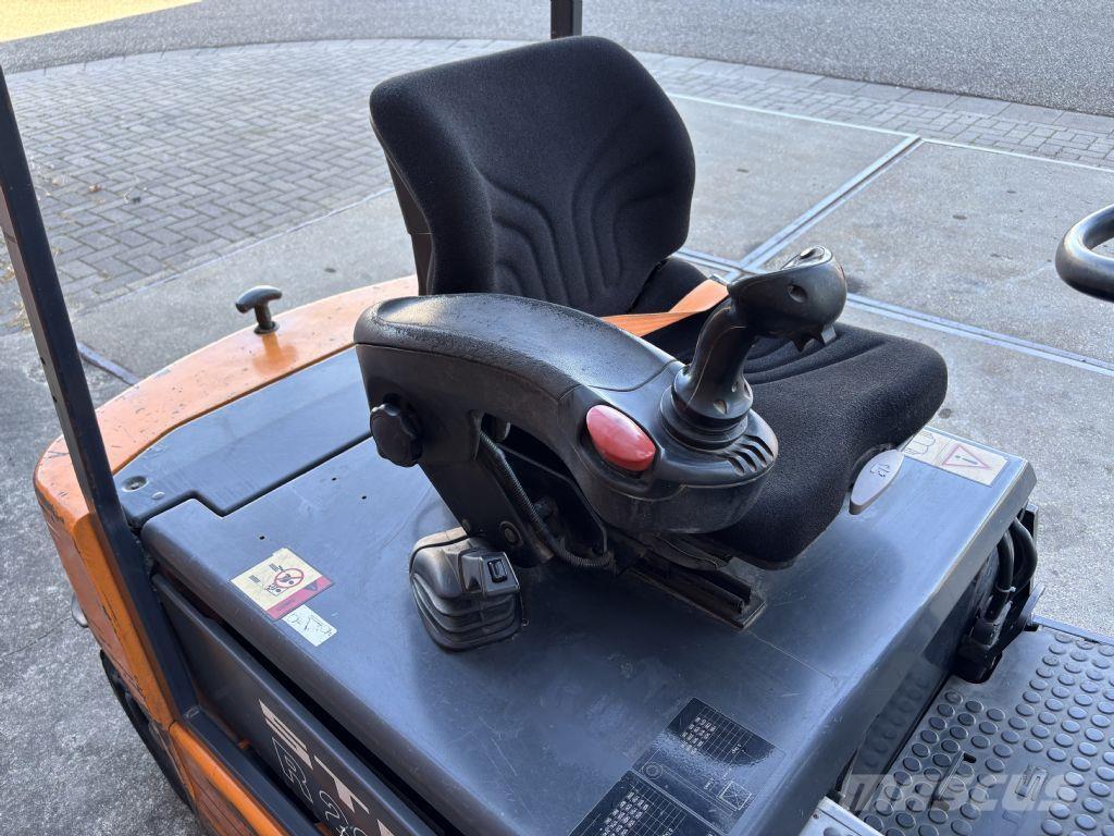 Still R20-20 P Stivuitor electric