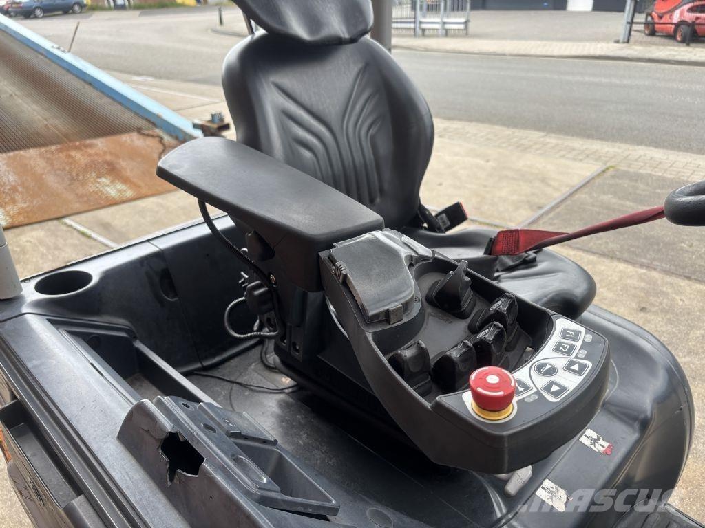Still RX 20-20 Stivuitor electric